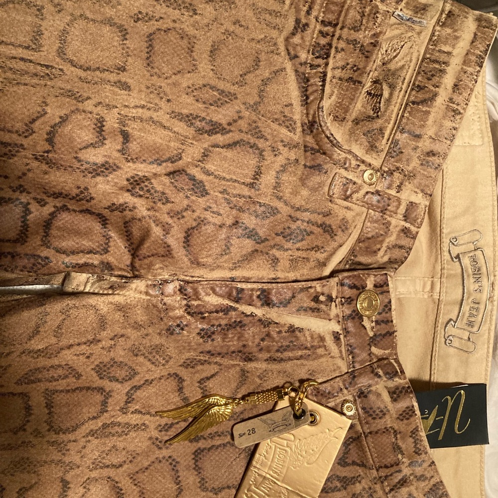 (NWT) Snake skin (leather textured feel) Robins Jeans - Picture 6 of 9